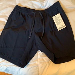 NWT lululemon Mens Bowline Short 8”